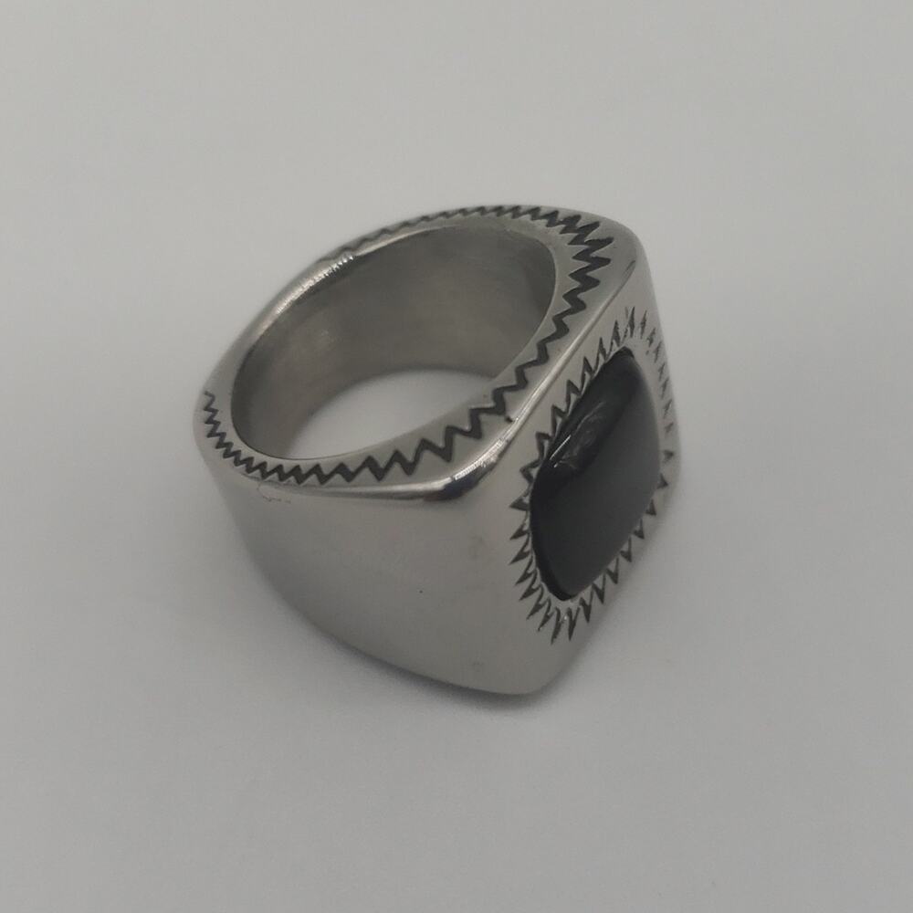 Black Stone Handmade Men's Ring Size 11 NWT